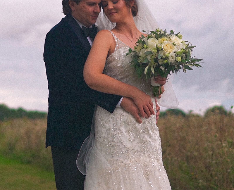 samantha_&_tommy_hero-granary-estates-wedding-film