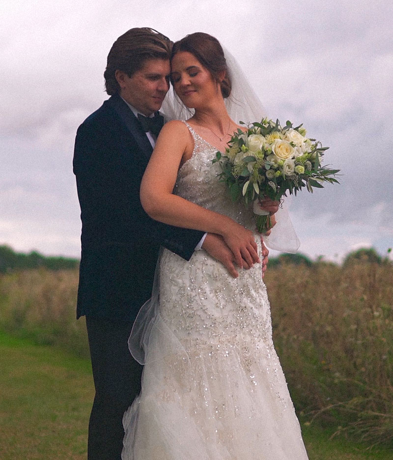 samantha_&_tommy_hero-granary-estates-wedding-film